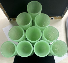 Lot of 10 Jadeite Green Amelie Sunflower Mini Goblet Cordial Shot Glasses MINT