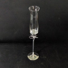 VERA WANG LOVE KNOT CHAMPAGNE FLUTE, Silver & Blown Crystal, 10 3/4″ 8 Oz