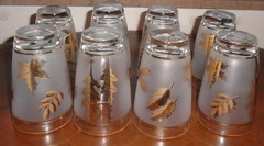 VINTAGE MCM GOLD LEAF & TRIM LIBBEY GLASS TUMBLERS 4.75″ Frosted / Clear (8)