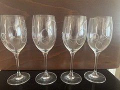 Mikasa Love Story Wine Glass 11.75 oz, Set of 4; Ribbon Decoration; Rarely Used