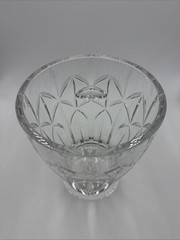 LENOX SHOOTING STAR CHAMPAGNE ICE BUCKET, Cut Lead Crystal Made Czech Republic