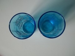 Vtg 2 TURQUOISE Blue Daisy Floral JUICE GLASSES 4 oz.