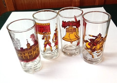 1976 Bicentennial Drinking Tea Water Tumbler 12 oz Glasses 4 designs Set of 4