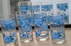 Vintage Corelle Crisa Blue Velvet Rose Glass Tumblers 16 Oz Set of 4- Mint