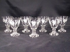 Standard Glass Liquor Cocktail Glasses Cut to Gray Grape Design Set of 7