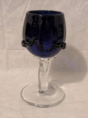 2 Cobalt GLOWY! Art Glass STAG DEER ELK Wine Glasses Silver Black Signed Dated