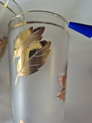 Set Of 2 Vtg Libbey Gold Foliage Frosted Pilsner Champagne Glasses *w/ Ball Stem