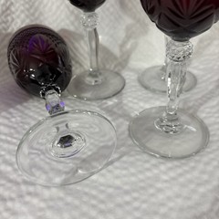 CRISTAL D’ARQUES Durand ANTIQUE RUBY RED Water / wine glasses – 8″ tall Set 4