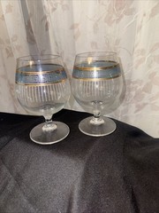 Franco vetrerie 2 Italian Vintage Hand Painted Wine Glasses/ Blue/Gold Detailed