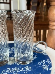 4 Optique Glass Irish Coffee Mugs By Essentials, Curled Handle EUC 5.75” Tall