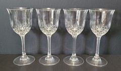 Set of 4 Capri Concerto Crystal 7 1/4″ Wine Glasses