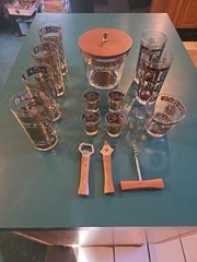 Vtg MCM Barware Gold Vito Bari Fleur-de-lis Drinking Glasses, Ice Bucket & More