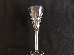WATERFORD MILLENNIUM Cut Crystal Champagne Toasting Flutes Seahorse 9 1/4″tall