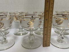 7 Vtg MCM Wine Glass Set Frosted Gold Leaf Foliage 4.5″ Stemmed Cocktail Cordial