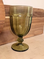 LIBBEY GLASS COMPANY SET OF 2 OLIVE GREEN 16 OUNCE ICE TEA GOBLETS
