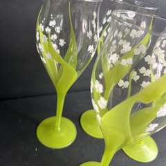 5 SIGNED Gloria Vanderbilt LILY OF THE VALLEY Painted WINE STEMS Goblet #R11
