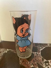 Looney Tunes Petunia Pig Glass Warner Bros Pepsi Collector Series 1973