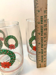 Libbey for JC Penney Boxed Set of Four 5 1/8” Christmas Wreath Glasses 1983
