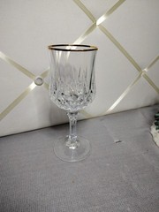 CRISTAL D’ARQUES Crystal Cut Gold Trim LONGCHAMP 6 1/2″h Wine Glass 6 oz