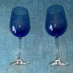 Set of 2 Libbey Cobalt Blue Tall Wine Glasses 9.25