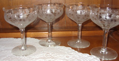 Central Glass Works Thistle Etched 8 Champagne Tall Sherbet Dessert Glasses Nice