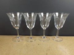 4 Cut Crystal Wine Glasses Cut Flowers & Laurel Band