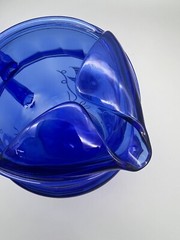 Rare Hazel Atlas Cobalt Blue Pitcher 86 oz White Angel Fish Vintage 1930’s VGC!