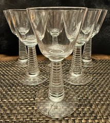 Gorgeous Set Of Six Bryce Ringmont Liquor Cocktail Glasses Beehive Stem