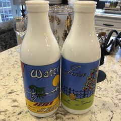 Set Of 2 80s Carlton Milk Glass Water Juice 1 QT Beach Farm Scene Vintage