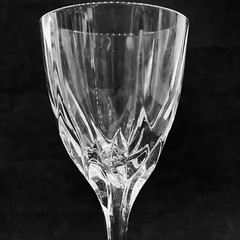 Mikasa Crystal Apollo Wine Glass Clear Cut Multi Sided Stem 7 5/8