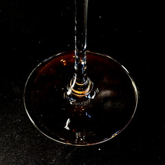 RIEDEL VINUM BURGUNDY WINE GLASS, Lead Free Crystal, 24 oz, 10″, Made in Austria
