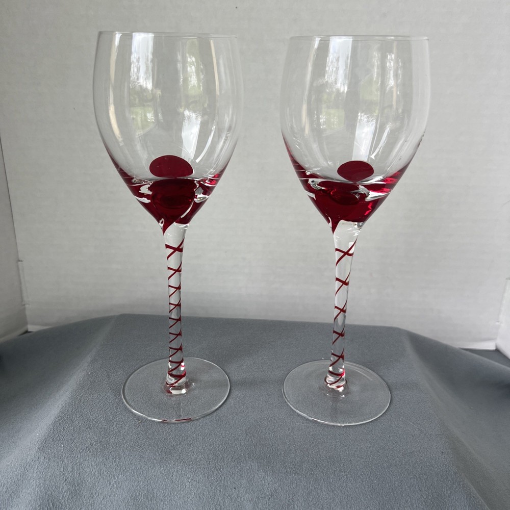 Pier 1 Imports Red Swirled Stem Optic Teardrop Wine Glasses Art Glass – Set Of 2
