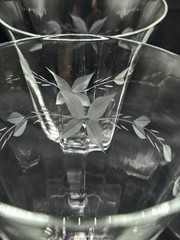 Set of 4 Optic Depression Glass Etched Water Goblets / Wine Glasses 6.75″H
