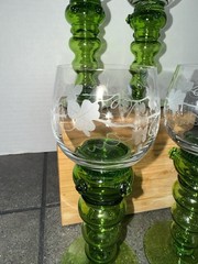 Antique German Theresienthal Barvaria Green Ribbed Baluster Stem Wine Glasses 4
