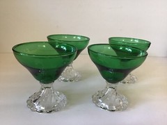 Set Of Four (4) Forest Green Sherbets With Bubble Pattern Swirl Base