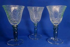 3 POTTERY BARN HAND BLOWN WINE BUBBLES IRIDESCENT GREEN / BLUE 7,1/4″INCH TALL