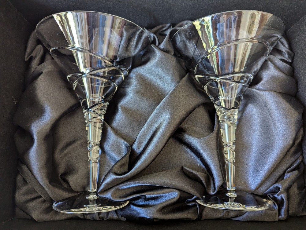 Royal Doulton England Saturn Martini Crystal Cocktail Glasses Pair in Box 250ml
