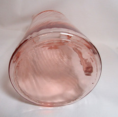 Cristal D’Arques Durand France ROSALINE PINK 48 Ounce Swirl Pink Optic PitcherGC
