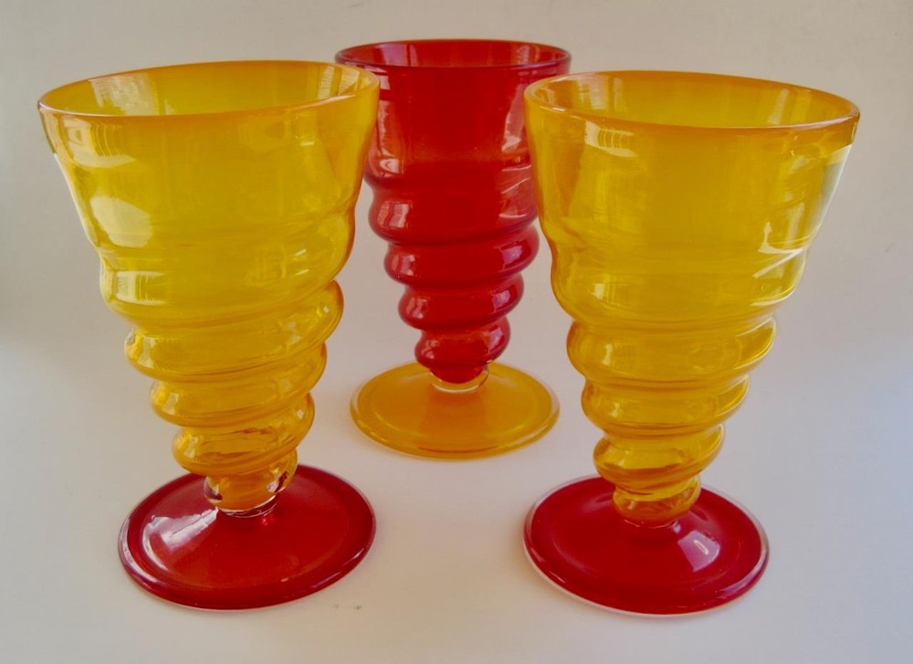 3 Rossi Thomas Art Glass Spiral Footed Goblets 16 oz Yellow Red Signed 6.75″