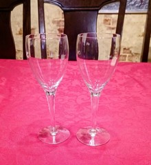 Set of 2 – Crystal Long Stem 8″ Wine Glasses – Unbranded Barware