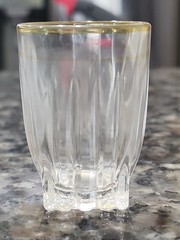 Vintage Federal Glass Fluted Bottom Design On The Rocks Shot Glasses Gold Rim