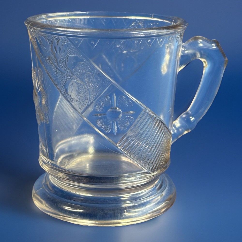 Vtg Antique Cup c. 1882 McKee Glass EAPG Prism/Daisy Pleat Pattern Footed