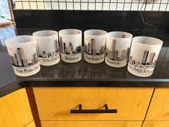 Rare: Neiman Marcus frosted city scape whisky tumblers. Mid Century design