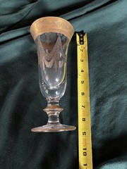 MEDICI FOOTED CHAMPAGNE FLUTE GLASS 24K GOLD NEIMAN MARCUS HORCHOW, 8 OZ 7.75″
