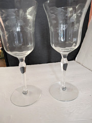 Set of 2 Etched Floral & Leaf designs Crystal Wine Glasses