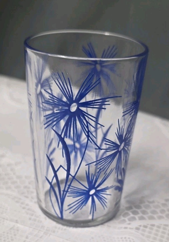 Swanky Swigs Juice Glass 4-5oz- Dark Blue Chrysanthemum/ Cornflowers Burst
