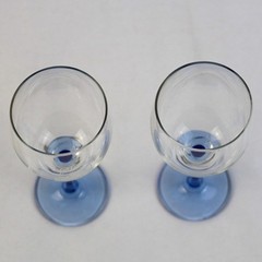 2 Blue Stemmed Crystal Wine Glasses McMinnville Oregon Wine And Food Classic