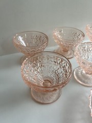 Pink Depression Glass~ Pink Jeanette Holiday Buttons & Bows 7 Piece Lot