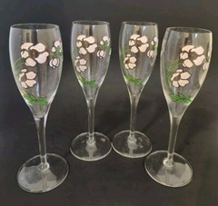 4 Perrier Joet Bell Crystal Toasting Flutes Hand Painted France 1970-80s