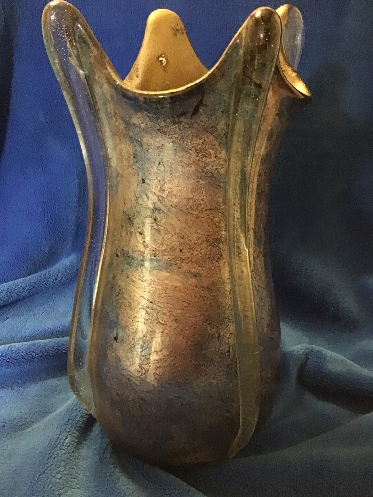 Rikatti glass Stunning vase Unique 11 1/2 Inch’s In Height